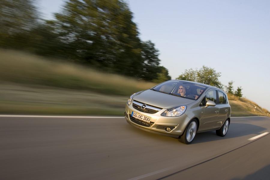  Opel Corsa 2007 года  (фото 11 из 96)